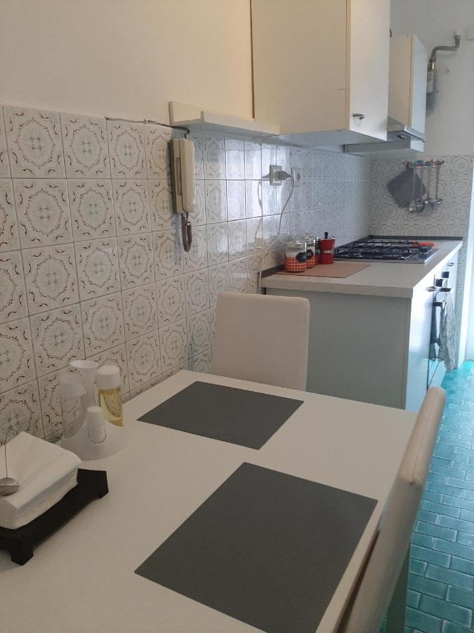 Centro Monti Tiburtini B&B Roma 외부 사진